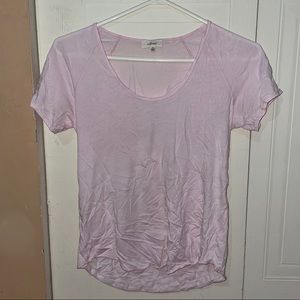 Aritzia t-shirt